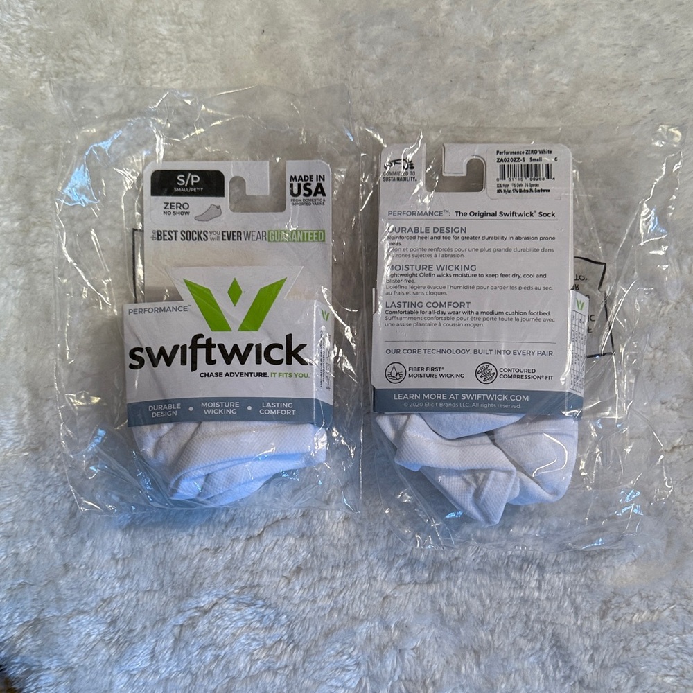 NWT Swiftwick White Performance Socks women’s size small